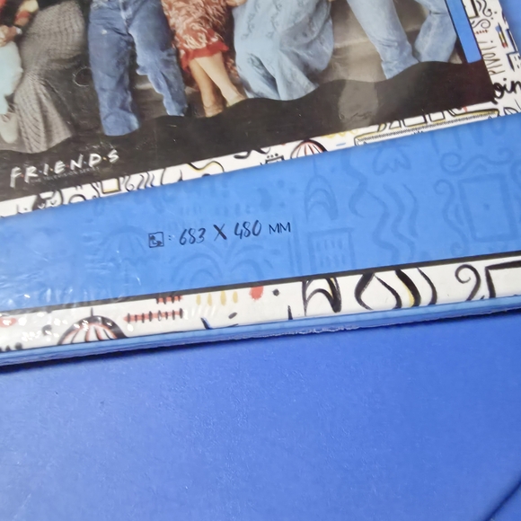 FRIENDS Puzzle Set - Multicolor - Picture 4 of 4